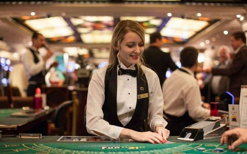 Dealer là gì? Tìm hiểu thông tin về Dealer từ A tới Z