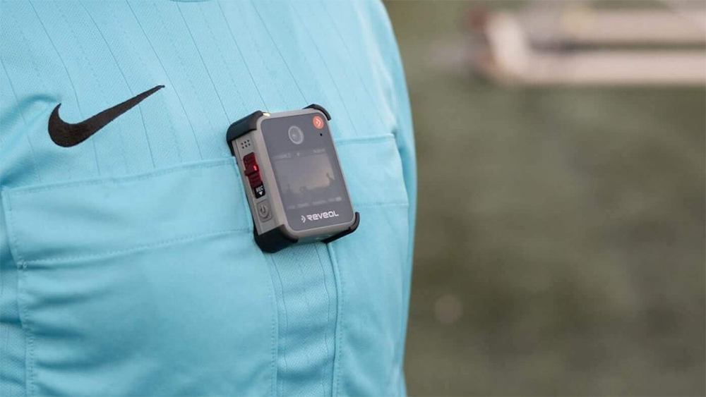 Minh Bạch Tuyệt Đối: Luật Trọng Tài Đeo Body-Cam Và Tác Động